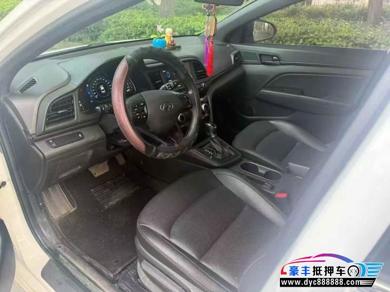 20年现代领动轿车抵押车出售