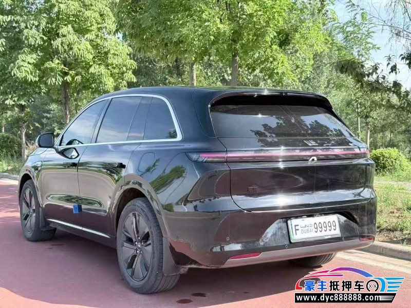 25年理想L6轿车抵押车出售