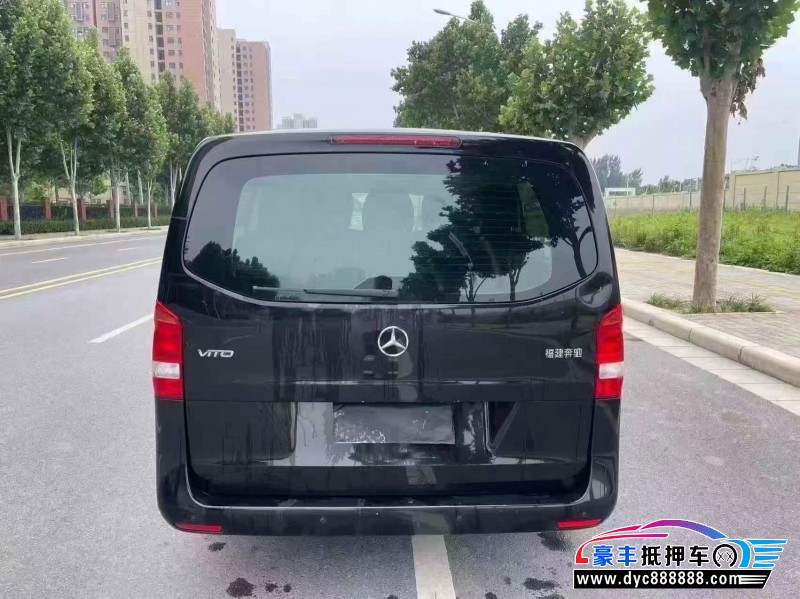 18年奔驰威霆MPV抵押车出售