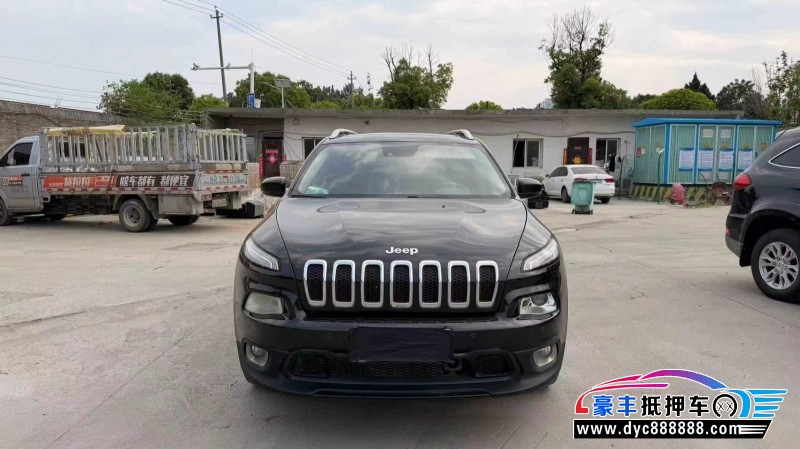 抵押车出售15年Jeep自由光轿车