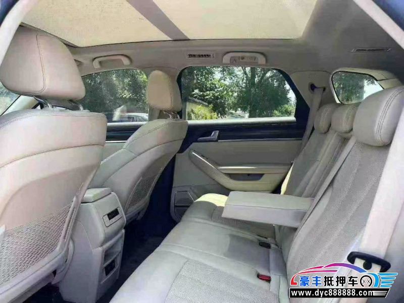 19年比亚迪唐轿车抵押车出售