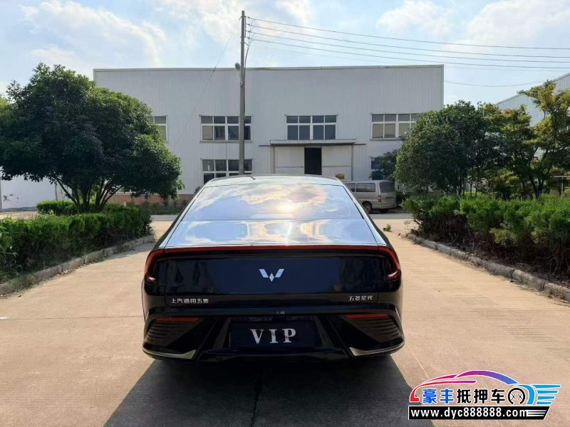24年五菱星光轿车抵押车出售