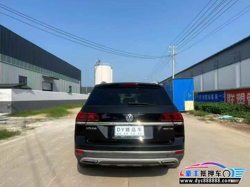 18年大众途昂轿车抵押车出售