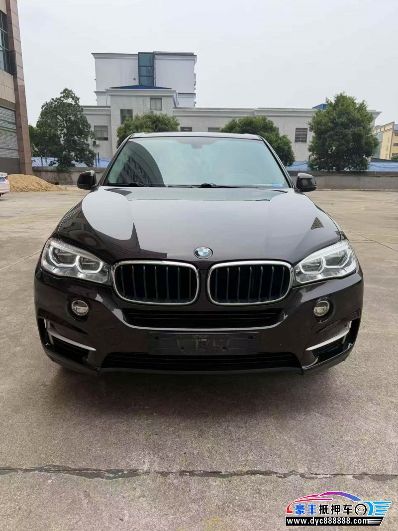 抵押车出售18年宝马X5SUV
