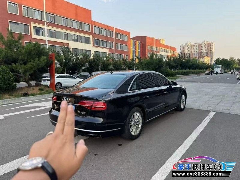 15年奥迪A8L轿车抵押车出售