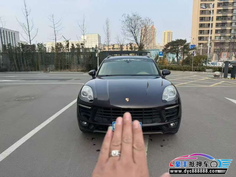 16年保时捷Macan迈凯轿车抵押车出售