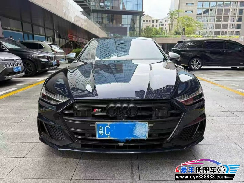 19年奥迪A7轿车抵押车出售