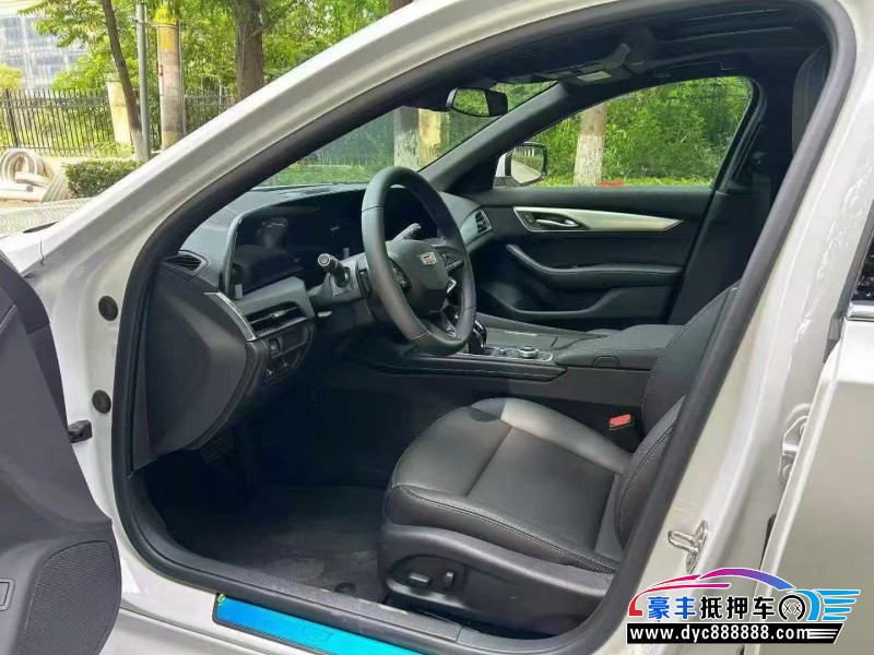 26年凯迪拉克CT5轿车抵押车出售
