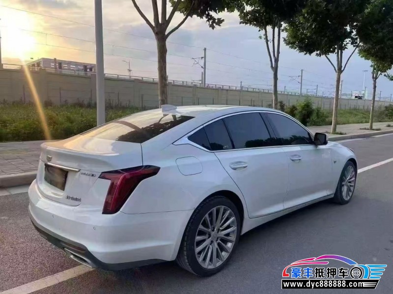 22年凯迪拉克CT5轿车抵押车出售