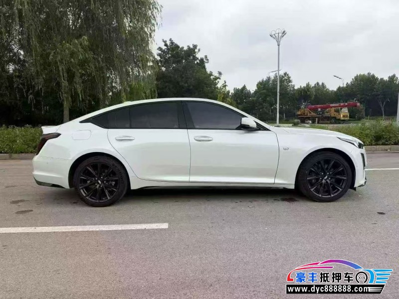 23年凯迪拉克CT5轿车抵押车出售