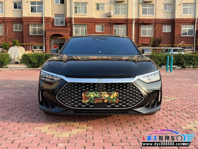 抵押车出售23年比亚迪汉轿车