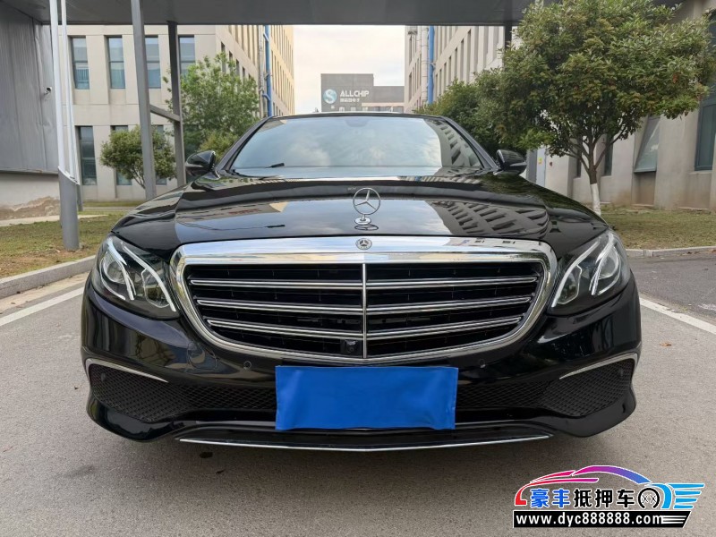 20年奔驰E轿车抵押车出售