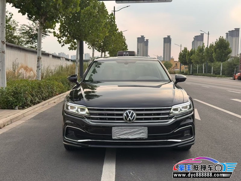 抵押车出售23年大众辉昂轿车