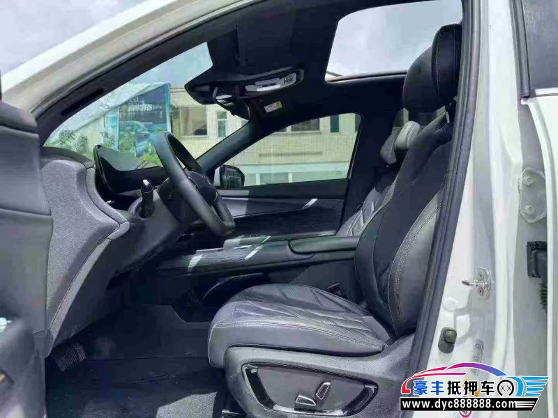 25年长安CS75轿车抵押车出售