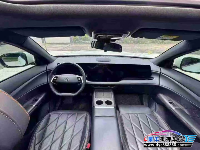 25年长安CS75轿车抵押车出售