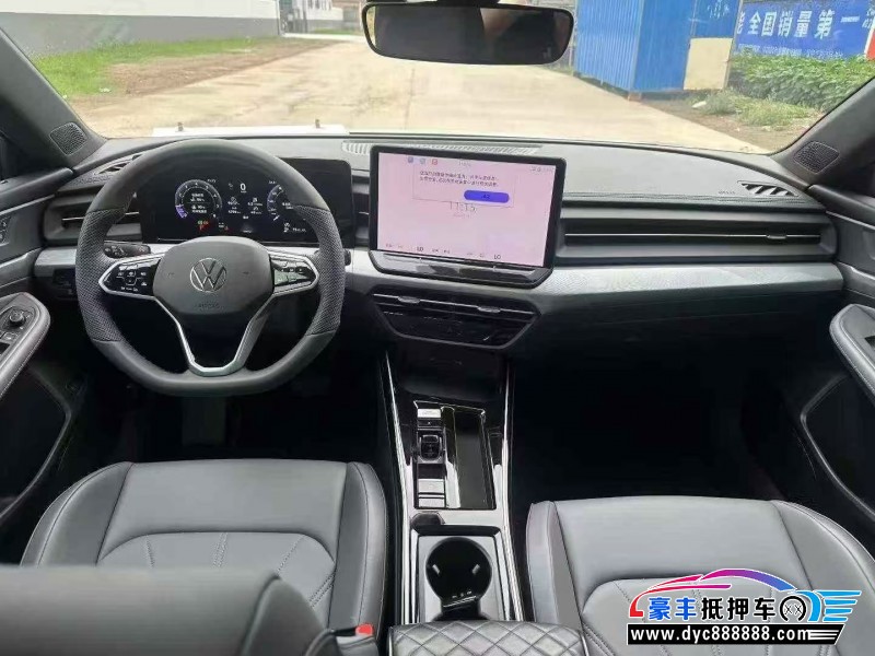 26年大众凌渡轿车抵押车出售