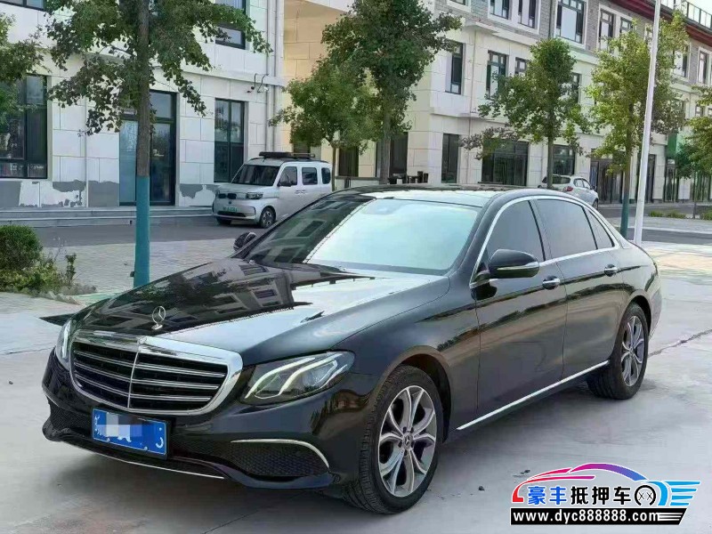 抵押车出售17年奔驰E轿车