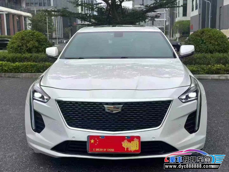 抵押车出售19年凯迪拉克CT6轿车