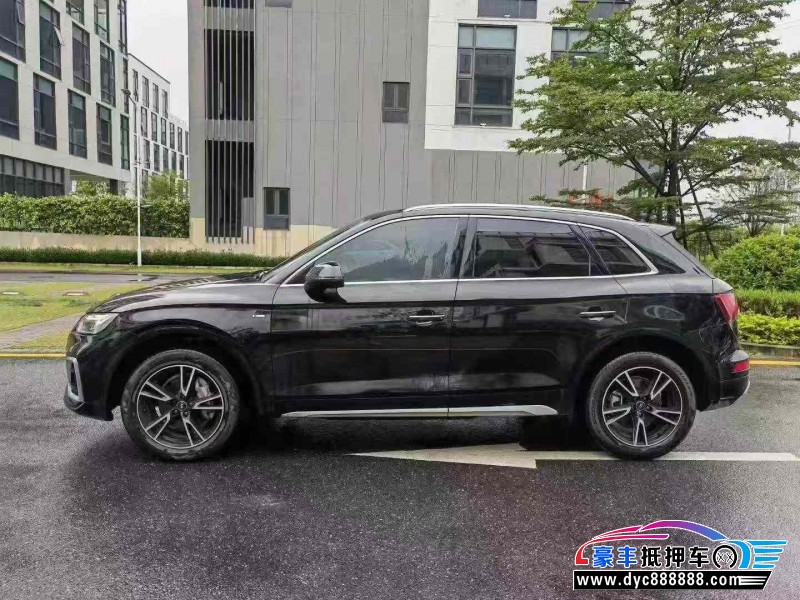 23年奥迪Q5轿车抵押车出售
