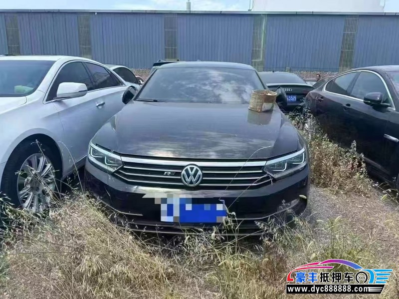 19年大众迈腾轿车抵押车出售