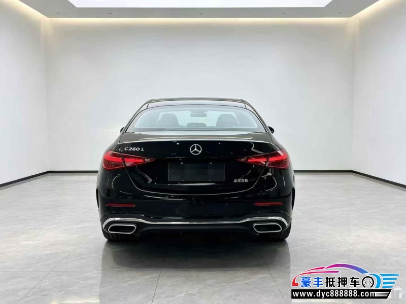 22年奔驰C轿车抵押车出售