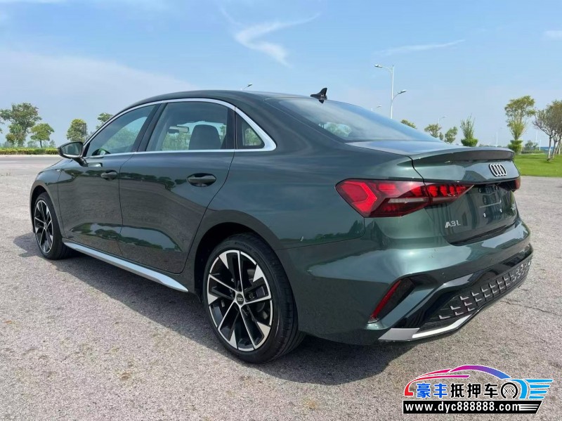 26年奥迪A3轿车抵押车出售