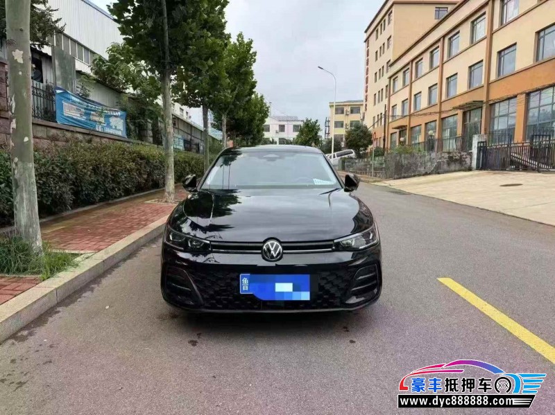 抵押车出售25年大众帕萨特轿车