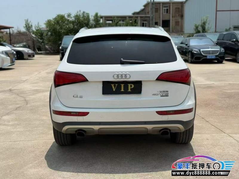 18年奥迪Q5轿车抵押车出售