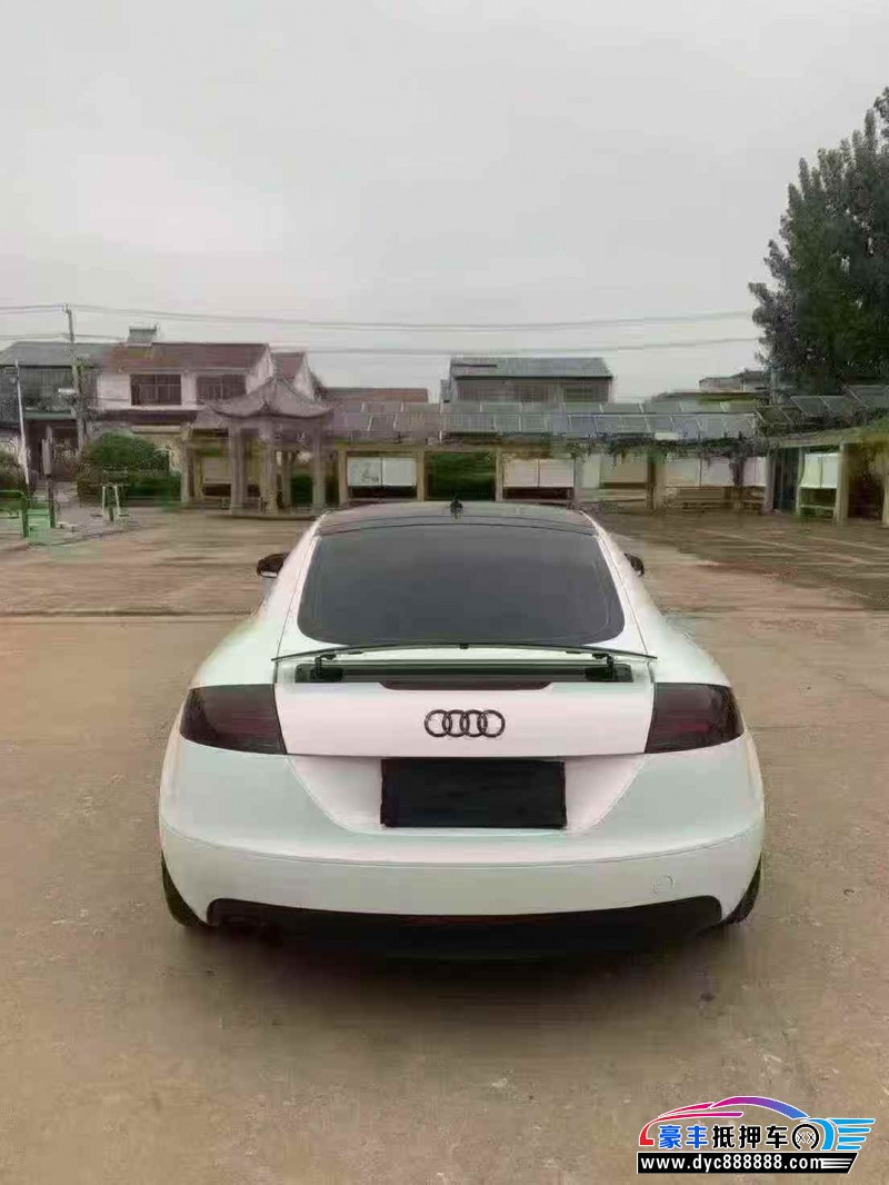 10年奥迪TT轿车抵押车出售
