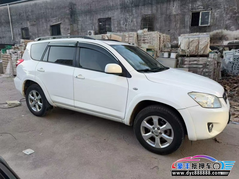 10年丰田RAV4轿车抵押车出售