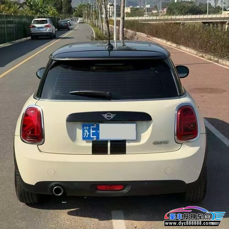 19年宝马MINI轿车抵押车出售