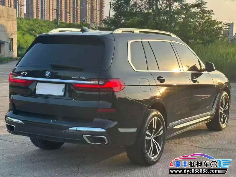 21年宝马X7轿车抵押车出售