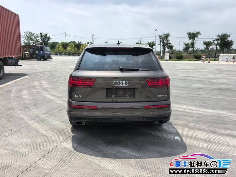 19年奥迪Q7SUV抵押车出售
