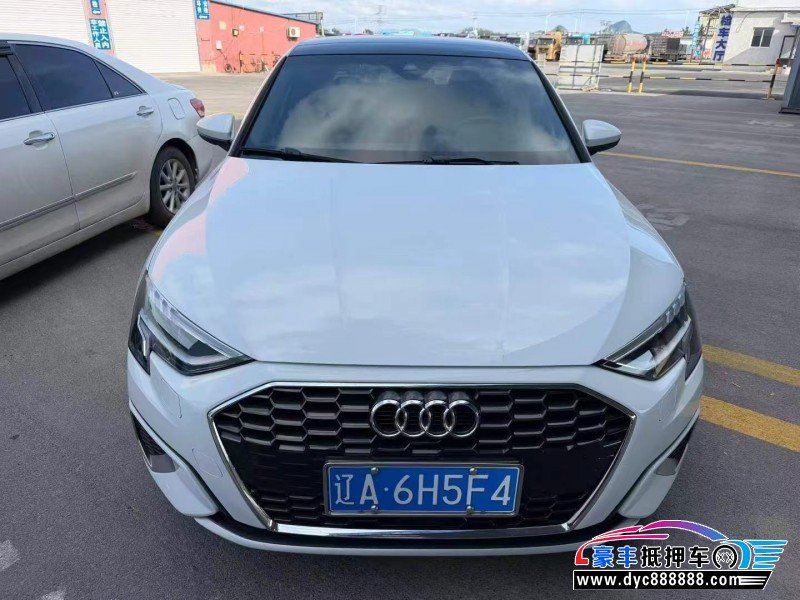 抵押车出售21年奥迪A3轿车