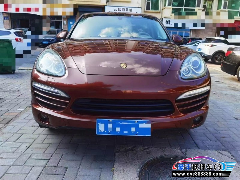 抵押车出售11年保时捷卡宴轿车