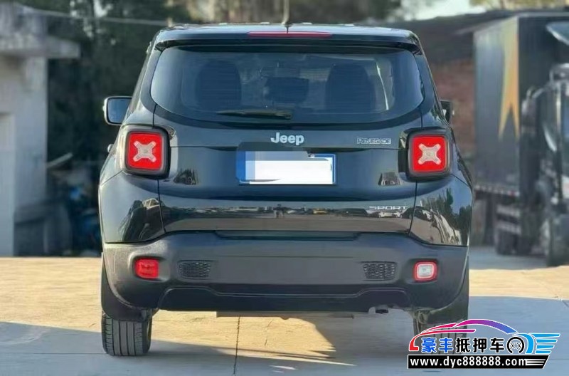 17年Jeep自由侠轿车抵押车出售