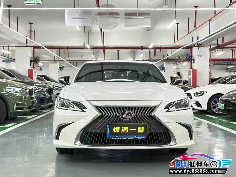 21年雷克萨斯ES轿车抵押车出售