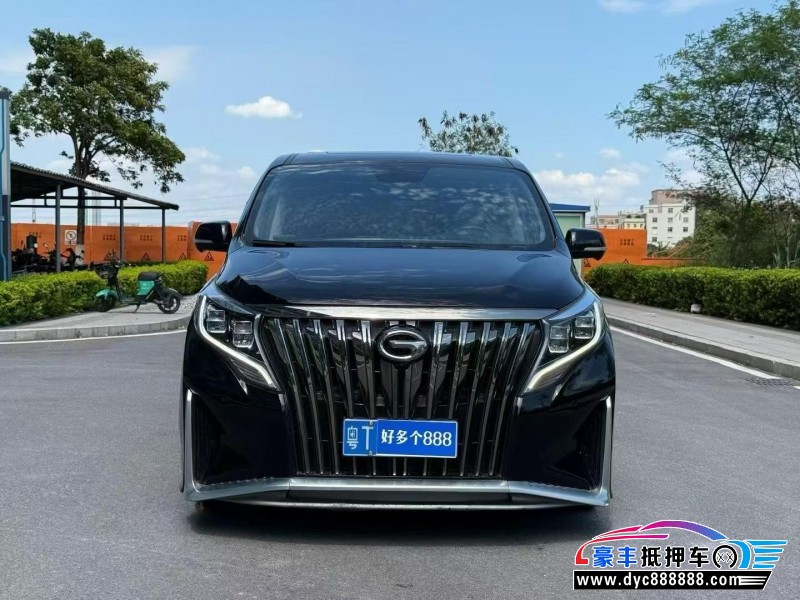 抵押车出售21年传祺M8轿车