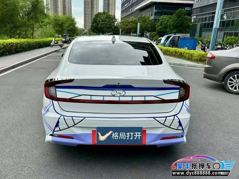 21年现代索纳塔轿车抵押车出售