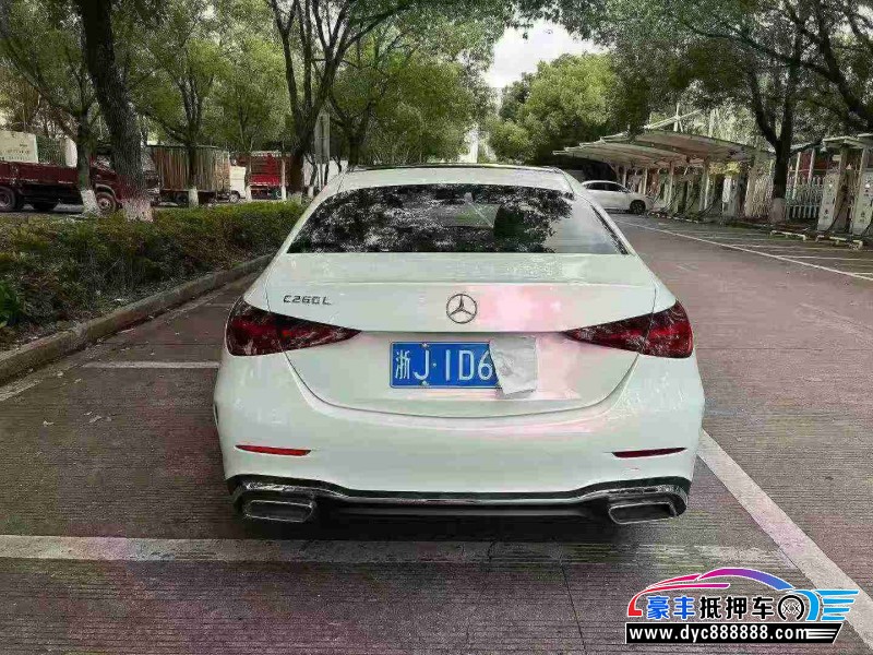 23年奔驰C轿车抵押车出售