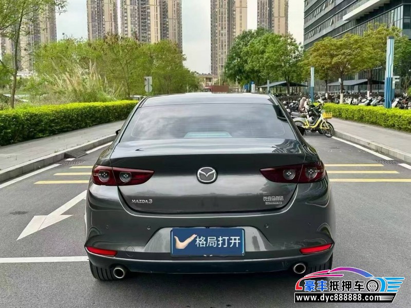 22年马自达3 Axela昂克赛拉轿车抵押车出售