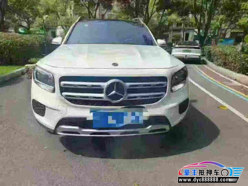 抵押车出售21年奔驰GLBSUV