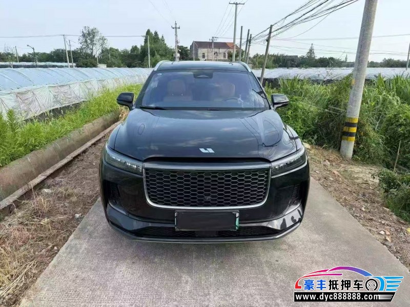 抵押车出售22年理想ONE轿车