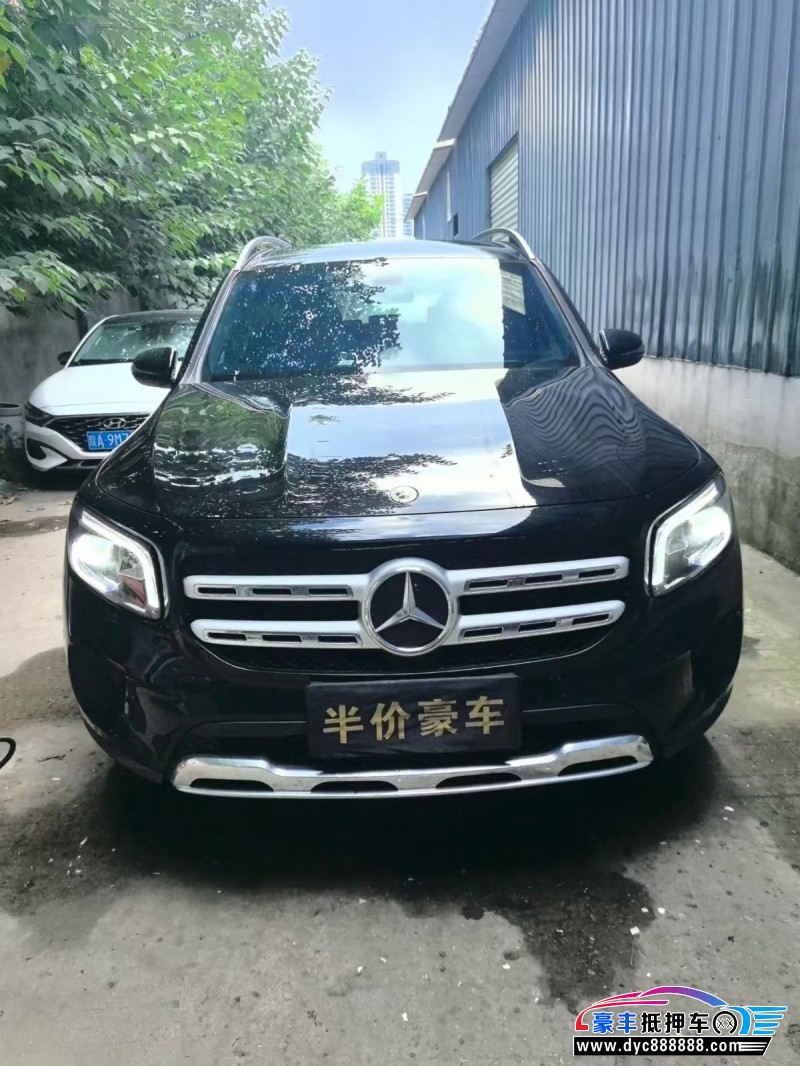 抵押车出售23年奔驰GLB轿车