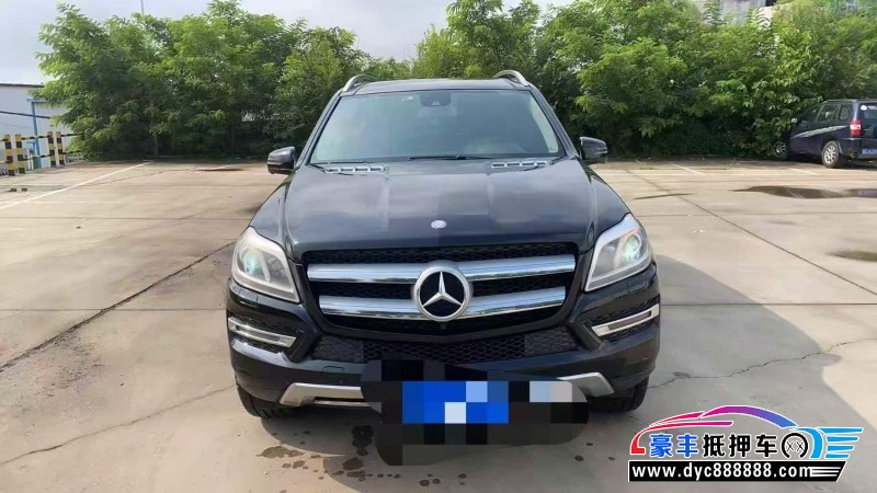 抵押车出售14年奔驰GL轿车