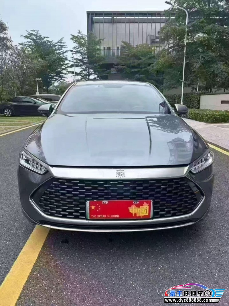 25年比亚迪秦轿车抵押车出售