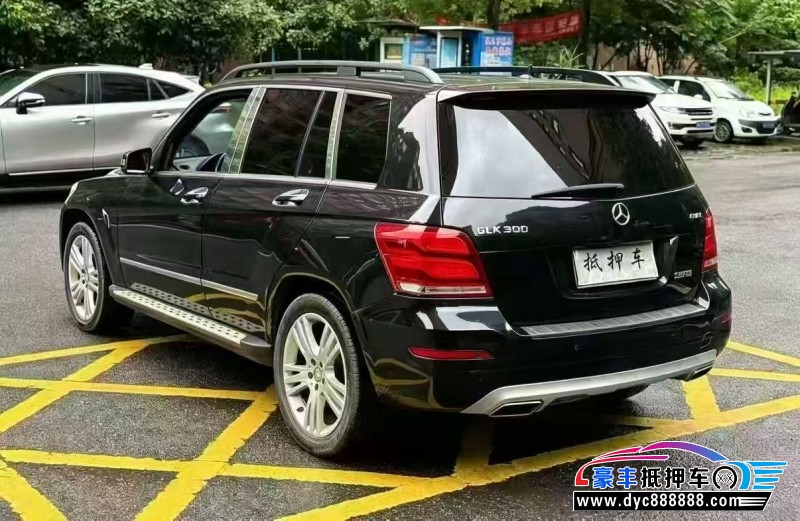 12年奔驰GLK轿车抵押车出售