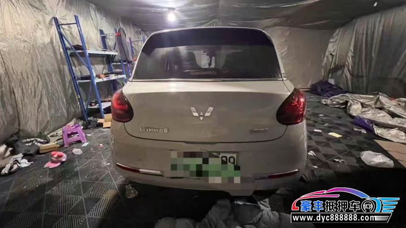 23年五菱缤果轿车抵押车出售