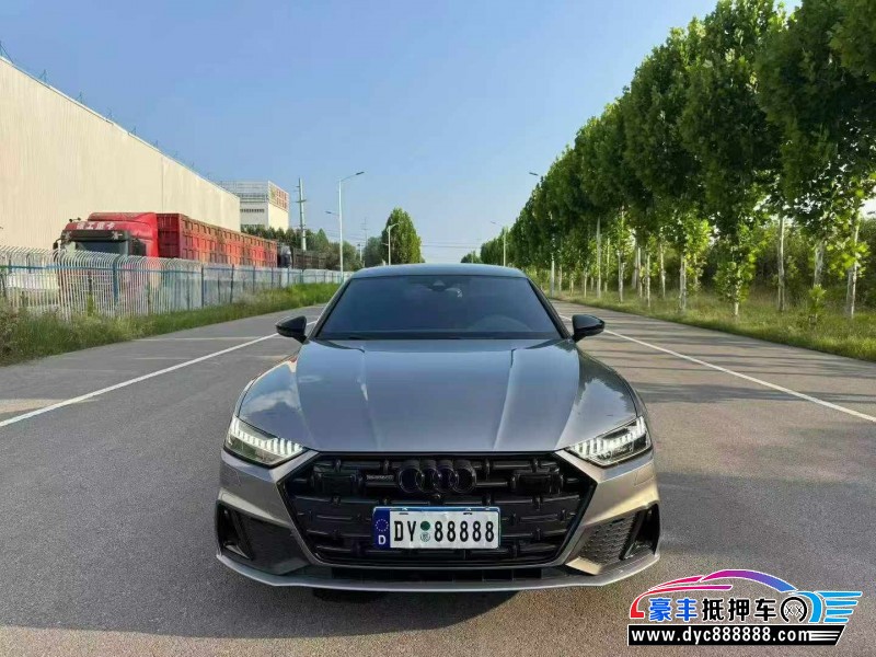 抵押车出售22年奥迪A7轿车