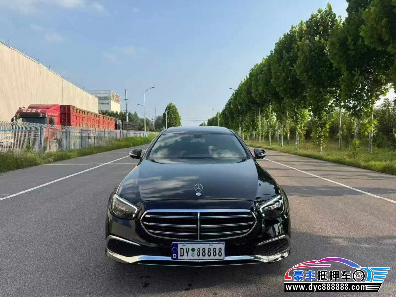 抵押车出售20年奔驰E轿车